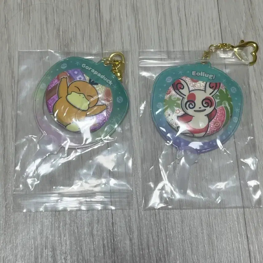 [BUNJANG] Pokemon Busan Pop-up Fan, Can Badge, Keyring, Psyduck, Wooper / 포켓몬 부산 팝업 부채 캔뱃지 키링 고라파덕 얼루기