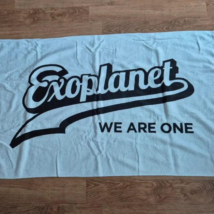[BUNJANG] EXO Slogan Towel / 엑소 슬로건 타월