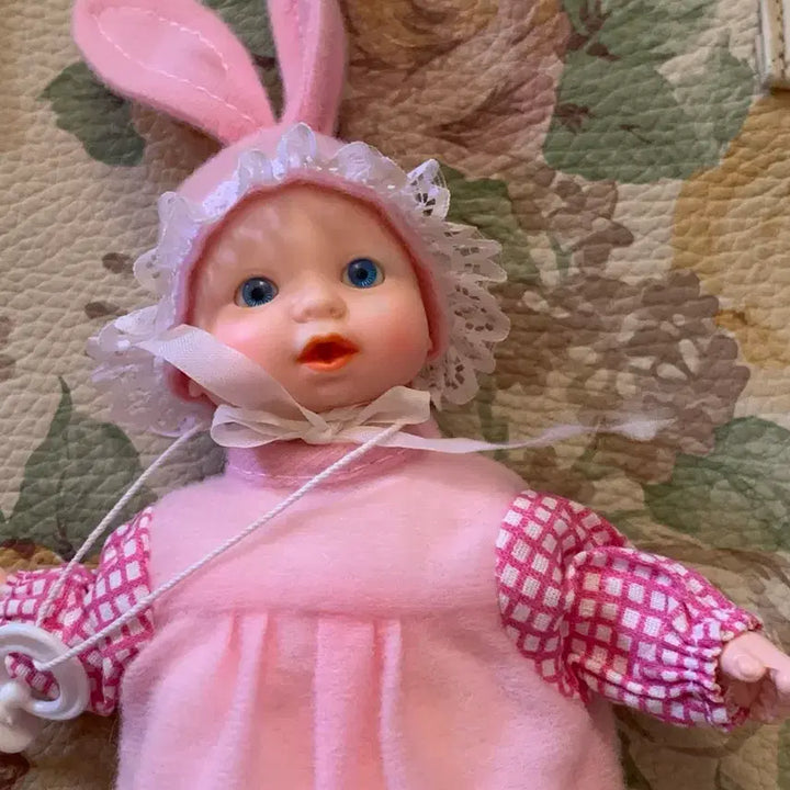 [BUNJANG] Vintage Baby Doll Cushion Texture / 빈티지 베이비 인형