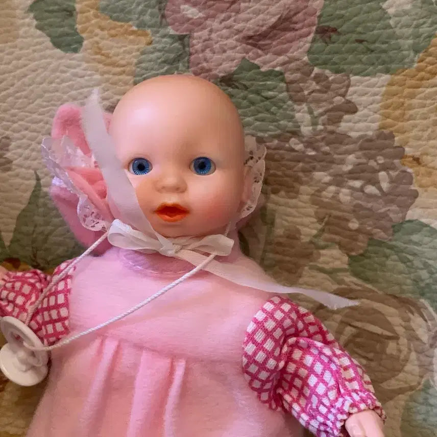 [BUNJANG] Vintage Baby Doll Cushion Texture / 빈티지 베이비 인형