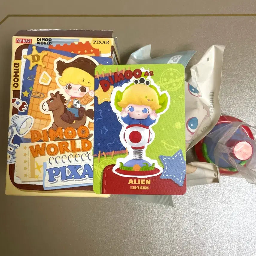 [BUNJANG] Pop Mart DIMOO World x Pixar Alien Figure / 팝마트 디무 월드 x 픽사 피규어 알린