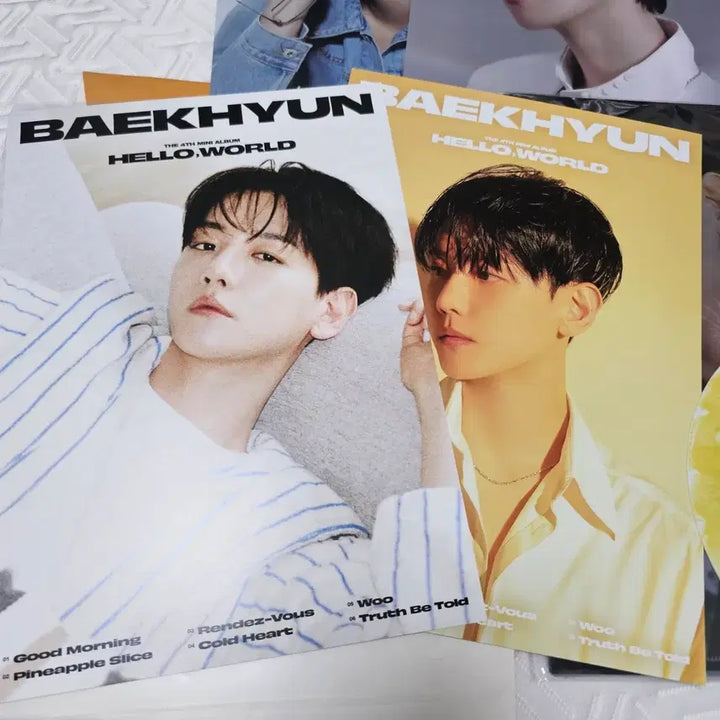 [BUNJANG] Baekhyun Concert Merch Poster Set, Fan Chant Fan, and L Holders / 백현 공방포스터 2장, 응원법 부채, 콘서트MD포스터세트, L홀더(첸백시, 엑소더스, 파슬)