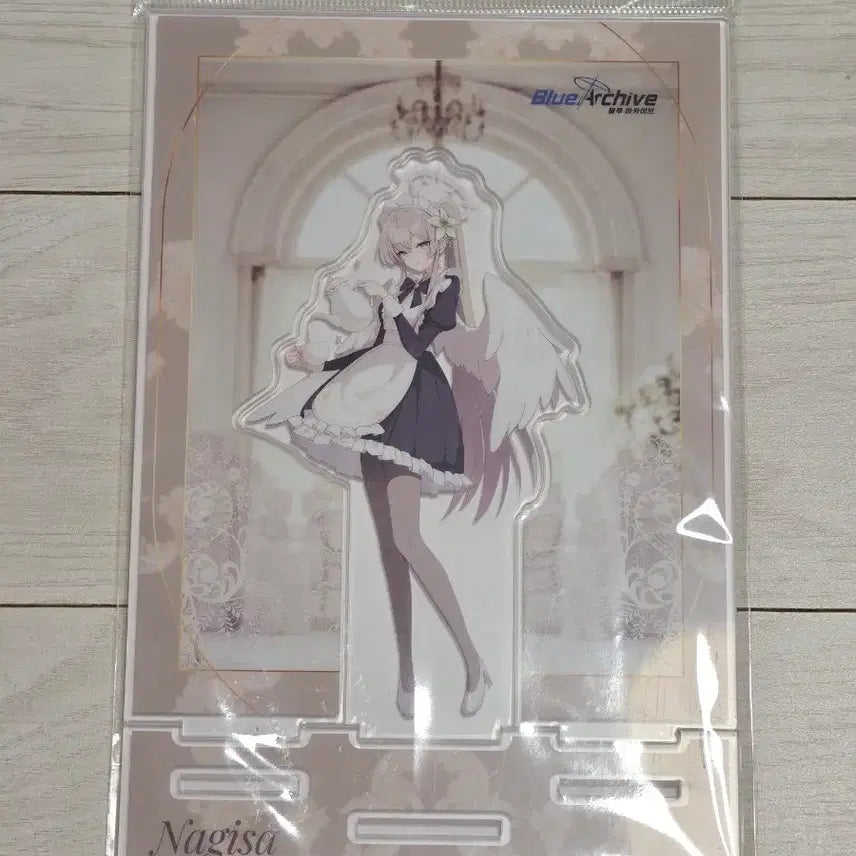 [BUNJANG] Blue Archive Maid Nagisa Acrylic Stand / (미개봉) 블루아카 애니플러스 콜라보 카페 메이드 나기사 아크릴 스탠드 양도