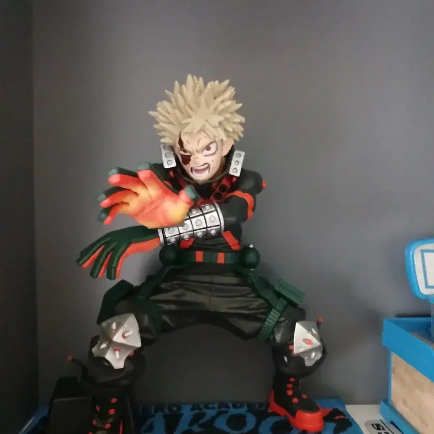 [BUNJANG] My Hero Academia Katsuki Bakugo Figure / 나의 히어로 아카데미아 바쿠고 피규어