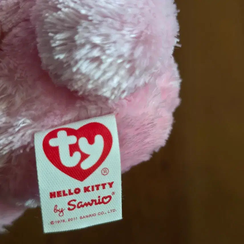 [BUNJANG] Hello Kitty Plush Doll / 헬로키티인형팝니다