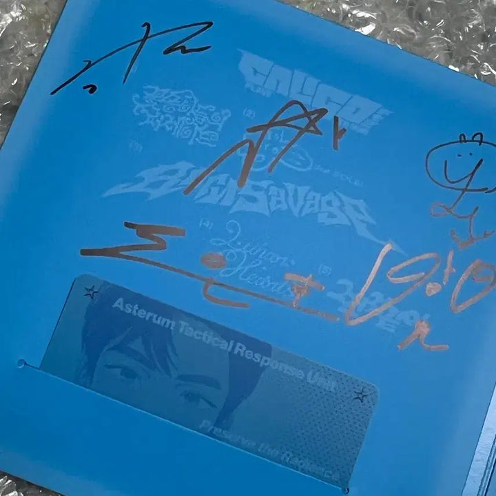 [BUNJANG] PLAVE Caligo 4th Mini Album Signed CD / 플레이브 칼리고 친필 싸인시디