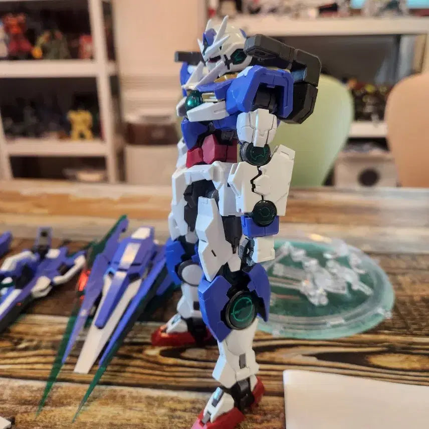 [BUNJANG] MG 1/100 Gundam Quanta Metal Frame Model Kit / MG 중국제 퀀터 메탈프레임 건담