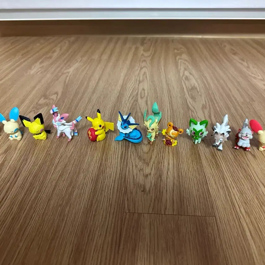 [BUNJANG] Pokemon Monster Moncolle Gacha Figure 12-Piece Set / 포켓몬스터 피규어 12종 세트