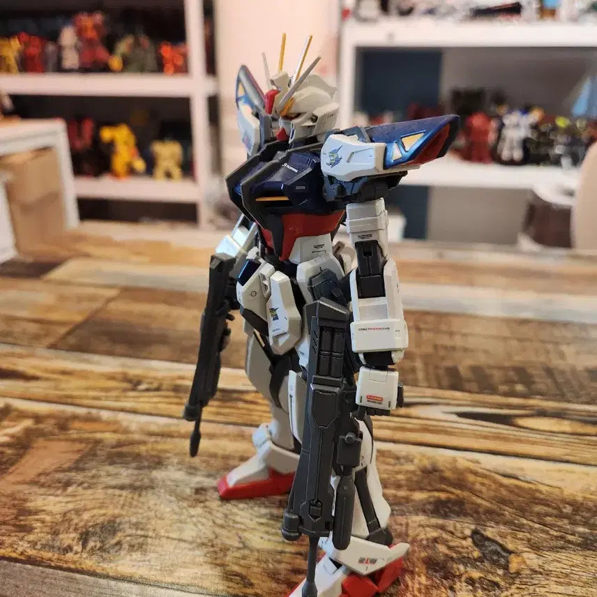 [BUNJANG] MG Strike Gundam Model Kit / MG 스트라이크 건담