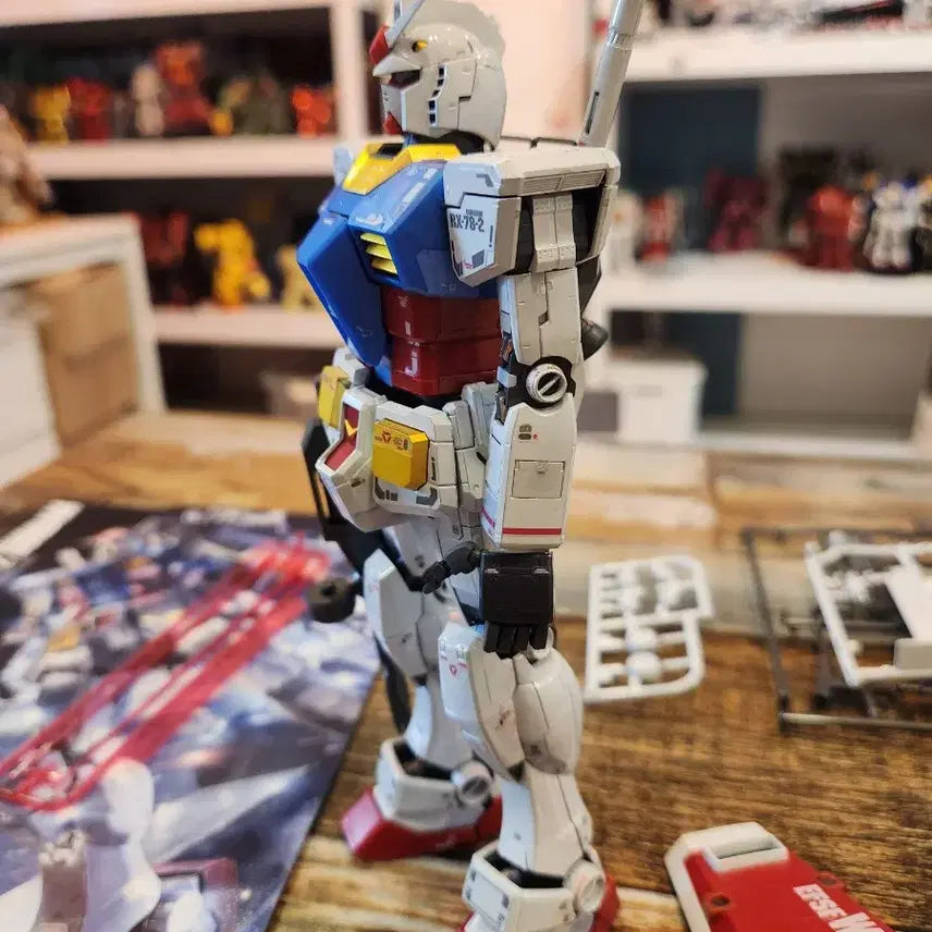 [BUNJANG] Bandai Spirits Master Grade RX-78-2 Gundam Titanium Finish / MG 퍼스트건담 티타늄피니시