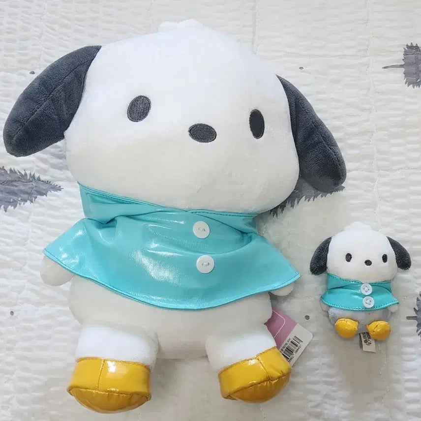 [BUNJANG] Sanrio Pochacco Raincoat Doll Set / 우의입은 포차코 인형 세트 산리오 포차코 우비 인형