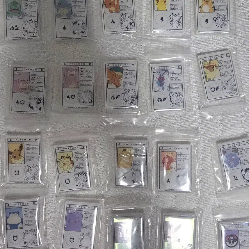 [BUNJANG] Lotteria Pokemon Booklet Magnet Full Set (20 types) / 롯데리아 포켓몬 소개서 마그넷 전종(20종) 일괄