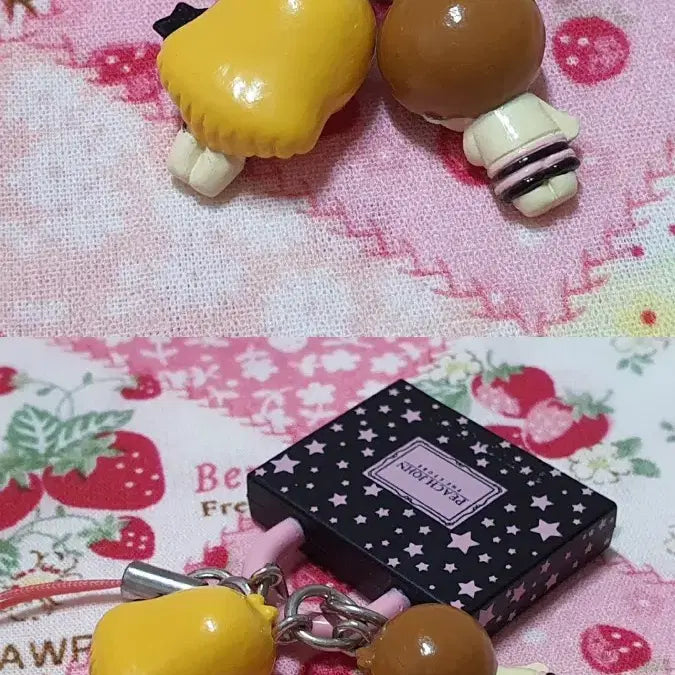 [BUNJANG] Little Twin Stars Kiki Lala Vintage Figure Strap Bundle Set (Peach John Bottle Cap) / 리틀트윈스타 키키라라 고전 피규어 스트랩 5개 일괄 (피치존 페트병 캡)