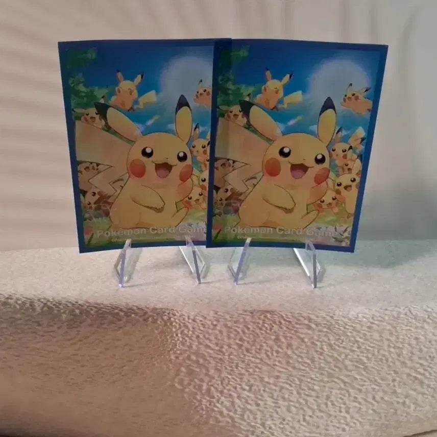 [BUNJANG] Pokemon Pikachu Illustration Card Sleeves (2-pack) / 포켓몬카드 "피카츄" 일러스트 슬리브 실드
