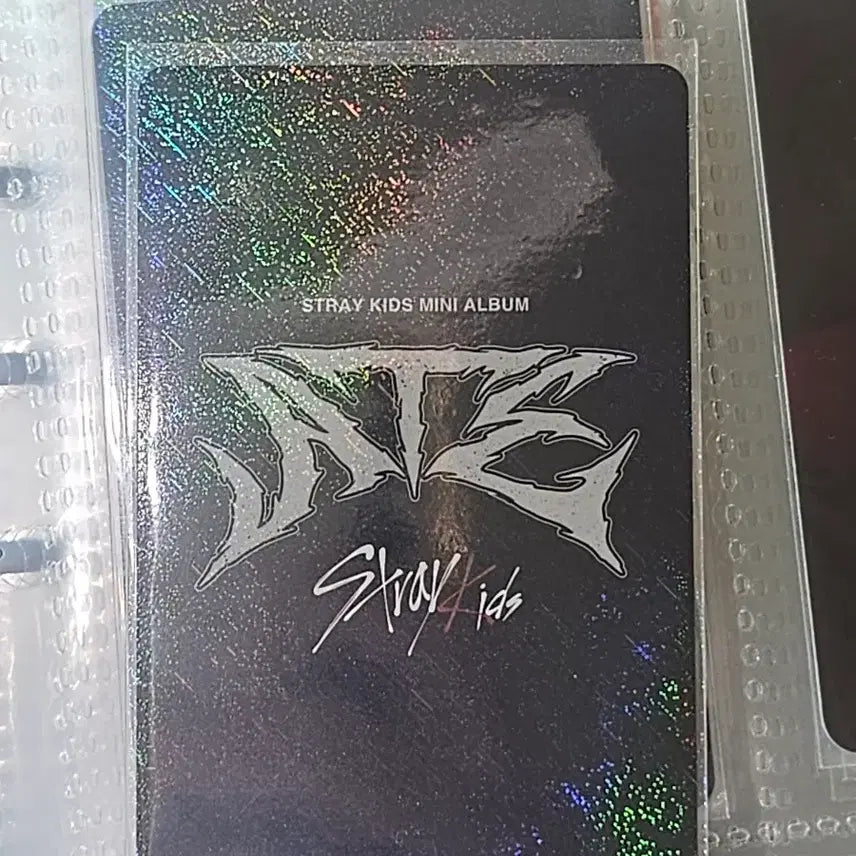 [BUNJANG] Stray Kids Hyunjin Photocard / 스트레이키즈 현진 포카 양도