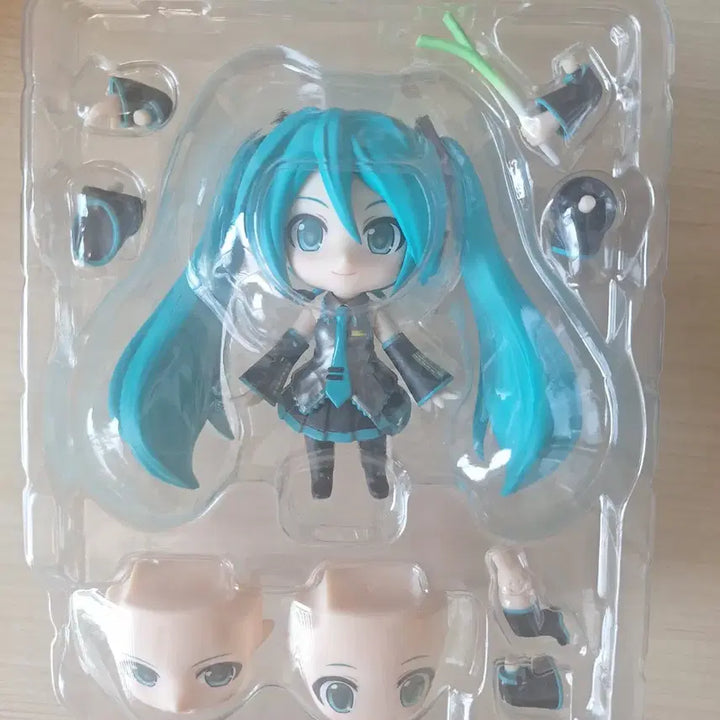 [BUNJANG] Good Smile Company Nendoroid Hatsune Miku Ver. 3.0 
