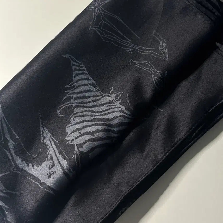 [BUNJANG] Xdinary Heroes View Ball Bandana Scarf / 엑디즈 엑스디너리 히어로즈 뷰마 반다나 스카프