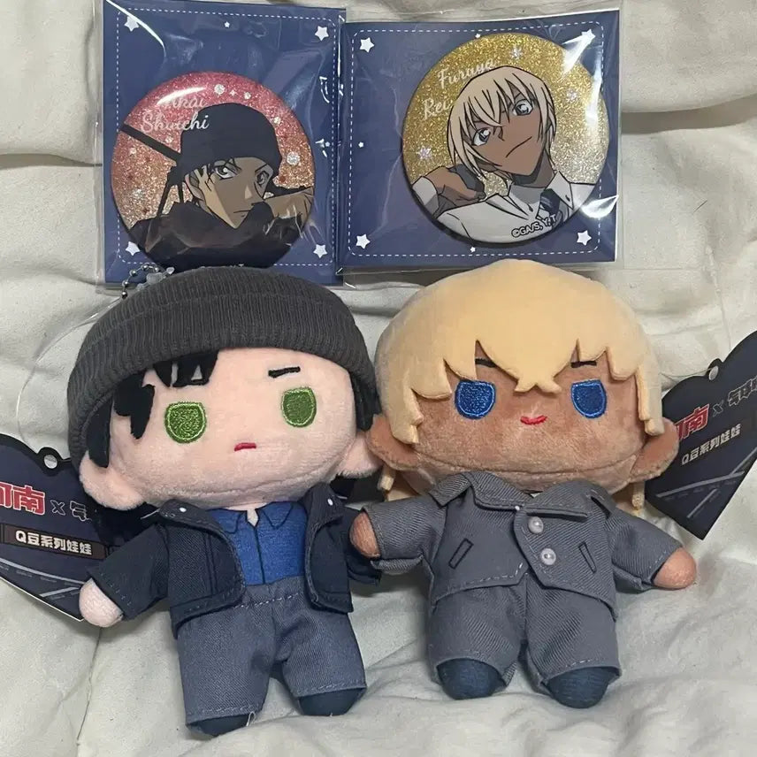 [BUNJANG] Detective Conan Akai Shuichi Amuro Tooru Furuya Rei Plush Doll &amp; Can Badge Bundle Set / [일괄] 명탐정코난 아카이슈이치 아무로토오루 후루야레이 중국 누이 캔뱃지