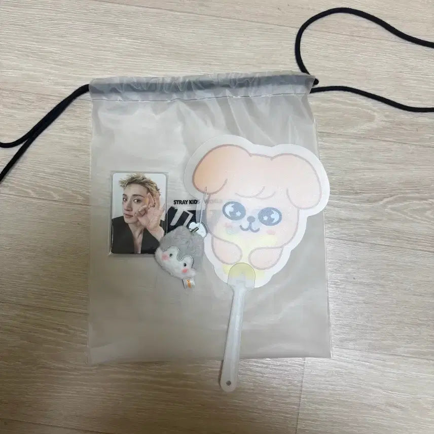 [BUNJANG] Stray Kids Run 2024 Entrance Gift Bundle / 8/2 스키즈 런잇 막막 입장기프트 양도