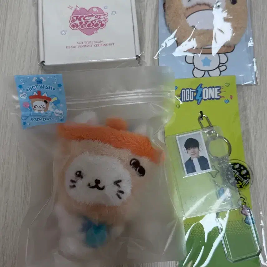 [BUNJANG] NCT WISH Yushi Wish Doll Pendant Hat Keyring Bundle Set / NCT WISH 버블냥 유우시 위시돌 펜던트 모자 키링 일괄 양도