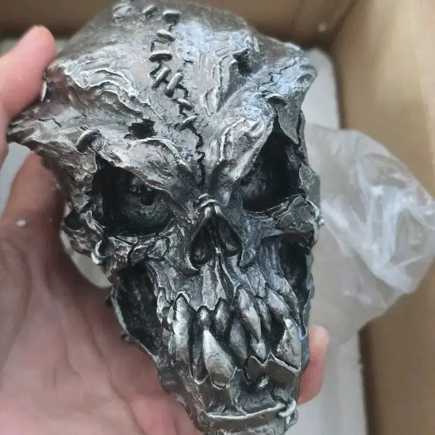 [BUNJANG] Death Note Classic Skull Grim Reaper Ornament / 데스노트 고전 해골 스컬 사신 장식품