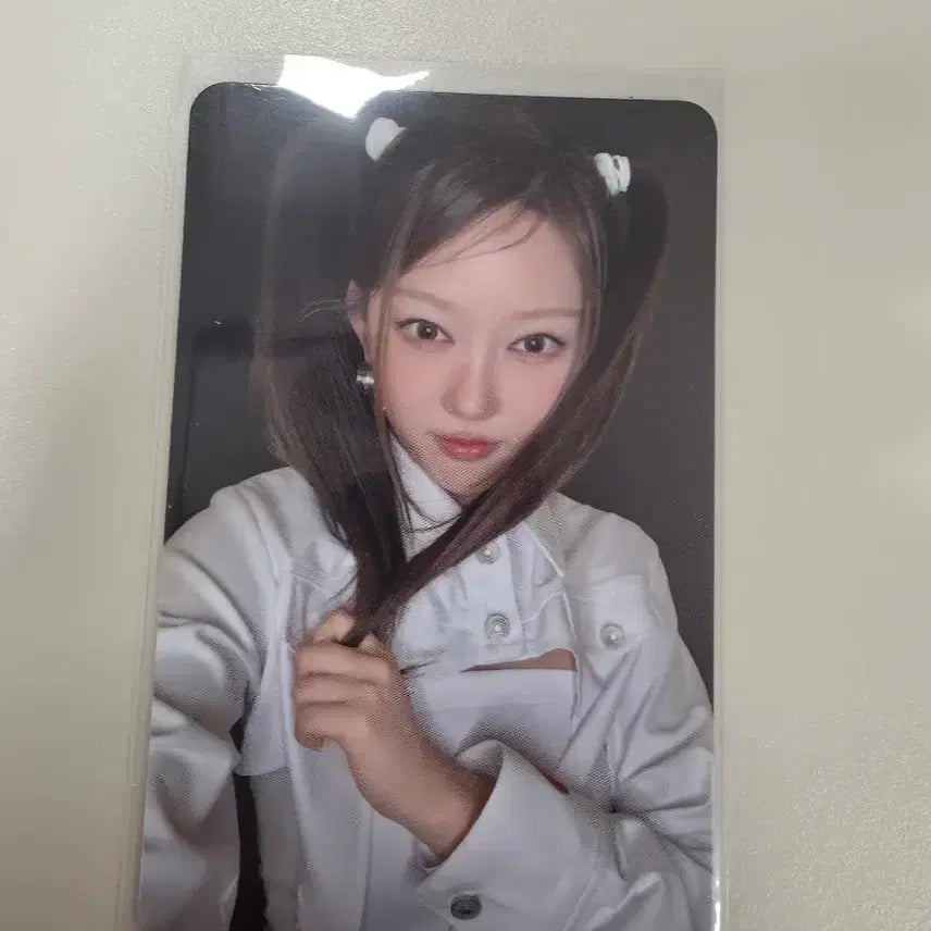 [BUNJANG] OurBirthday Shin Hyewon Studio Photocard / 아워벌스데이 신혜원 공방 포카