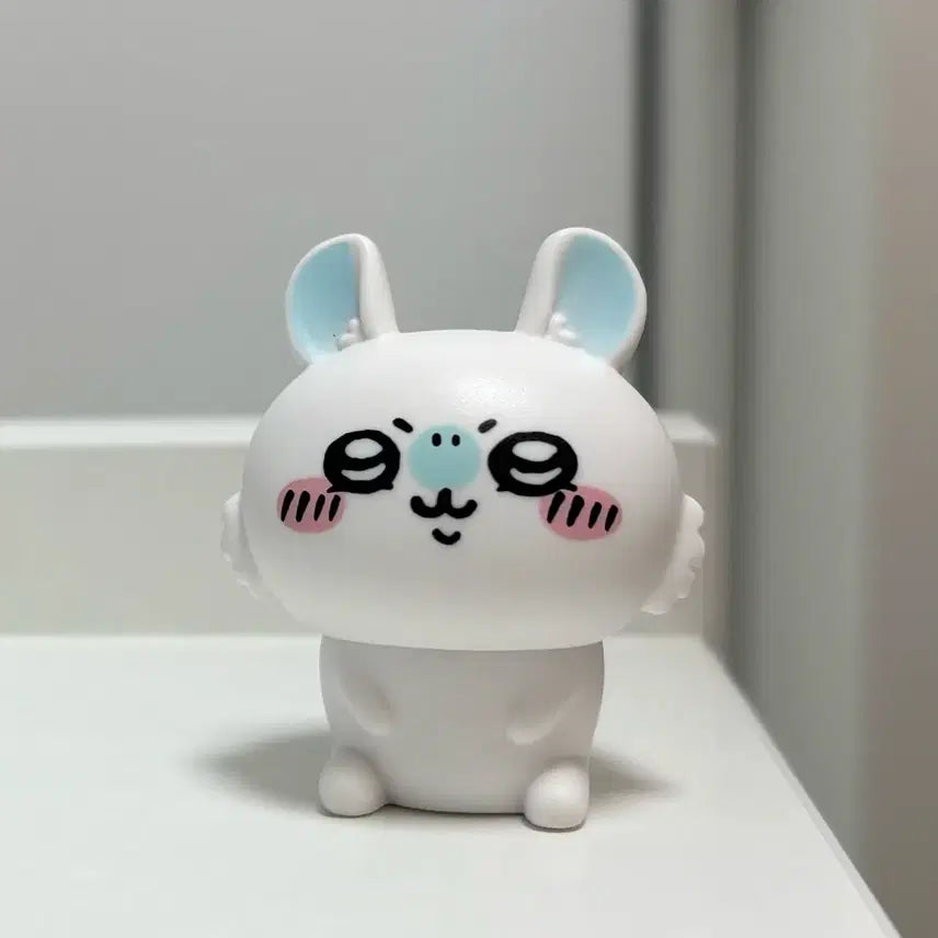 [BUNJANG] Chiikawa Momonga Interior Mini Figure / 치이카와 먼작귀 모몽가 인테리어 미니 피규어
