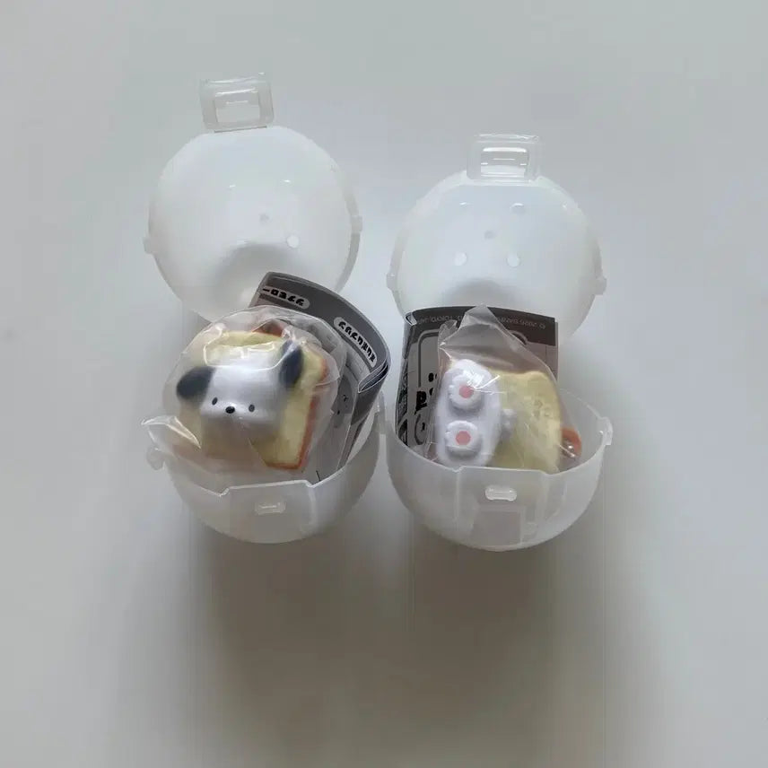 [BUNJANG] Sanrio Shikbang Gacha Set (2 Types) / 산리오 식빵 가챠 2종 세트
