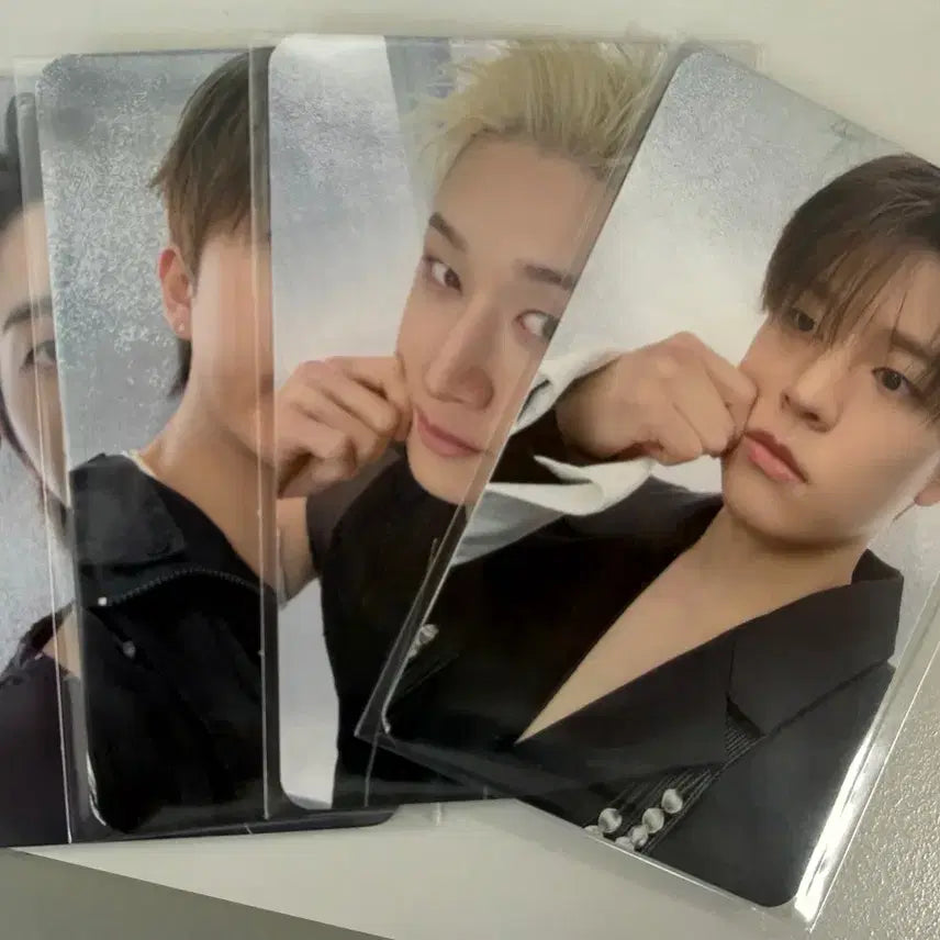 [BUNJANG] Stray Kids Concert Photocard OT8 / 스트레이키즈 콘서트 md 포토카드 ot8 배송비 포함