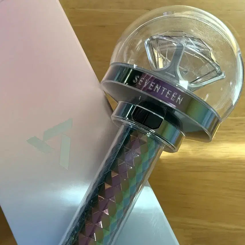 [BUNJANG] SEVENTEEN Carat Bong Official Lightstick / 세븐틴 응원봉 캐럿봉
