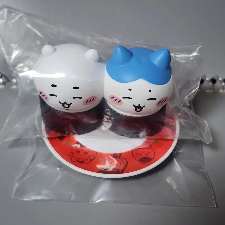 [BUNJANG] Chiikawa Sushi Pop-up Random Figure / 치이카와 스시 팝업 랜덤 피규어 - 치이카와 하치와레