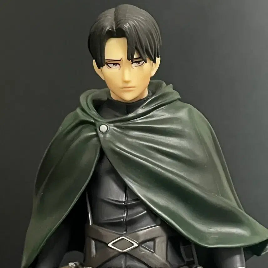 [BUNJANG] Banpresto Attack on Titan Levi Final Season Figure (Unsealed) / 개봉품 진격의거인 리바이 피규어 리바이 반프 리바이 파이널 시즌 피규어