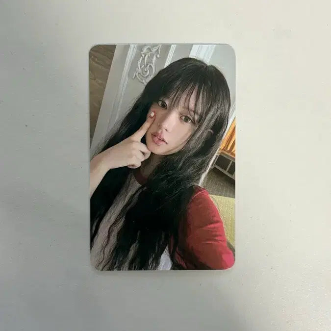 [BUNJANG] ILLIT Minju Photocard / 아일릿 민주 포토카드