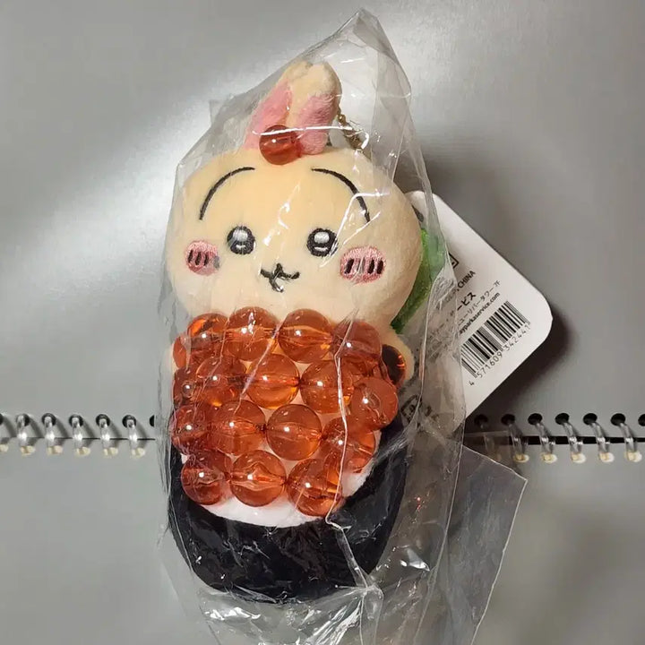 [BUNJANG] Chiikawa Sushi Pop-up Usagi Salmon Roe Plush Keychain / 치이카와 스시 팝업 인형 키링 - 우사기 연어알