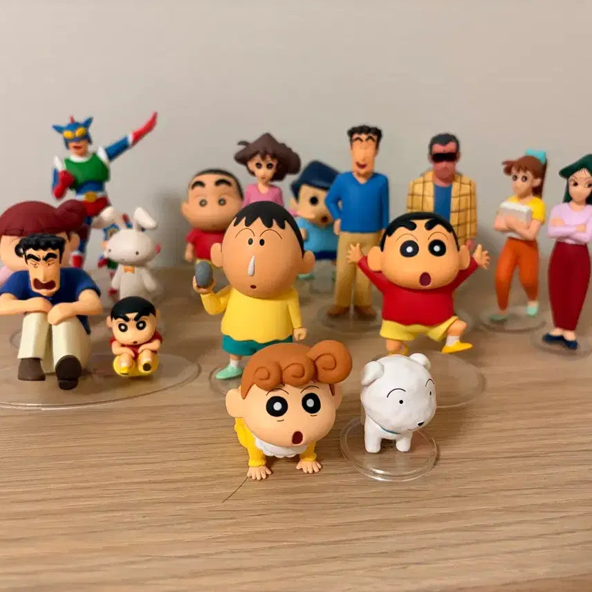 [BUNJANG] Crayon Shin-chan Medicom Toy 13-Piece Figure Bundle Set / 짱구는 못말려 메디콤 토이 피규어 13종 일괄 판매