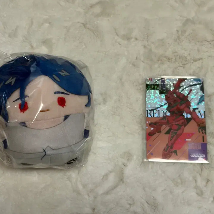 [BUNJANG] Gundam Zaku Axe Shuji Ito Fuwakororing Plush &amp; Can Badge Bundle / 건담 지쿠악스 슈우지 이토 후와코로링 누이 캔뱃지 붉은 건담 카드 일괄