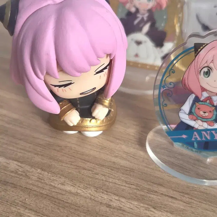 [BUNJANG] Spy x Family Anya &amp; Loid Plush, Acrylic Stand, and Figure Bundle Set / 스파패 로이드 인형+ 아냐 아크릴+아냐피규어 일괄세트