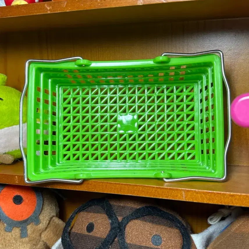 [BUNJANG] Vintage Basket Toy / 고전 바구니 장난감