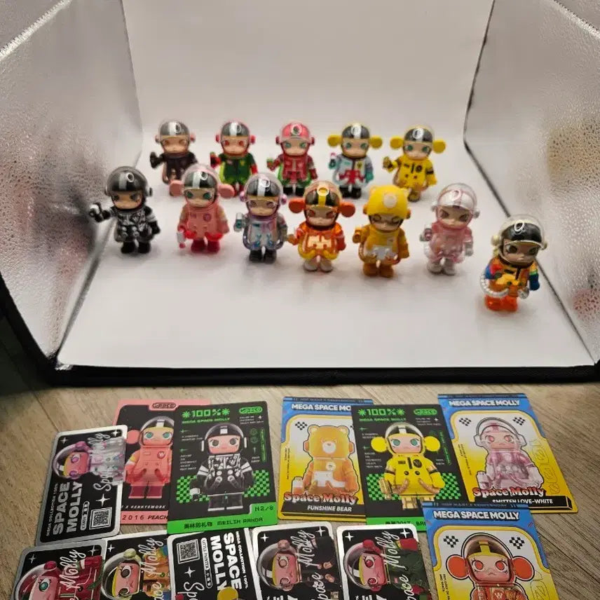 [BUNJANG] Pop Mart Space Molly 100% Complete Set Bundle / 팝마트 스페이스 몰리 100% 12종 일괄 판매