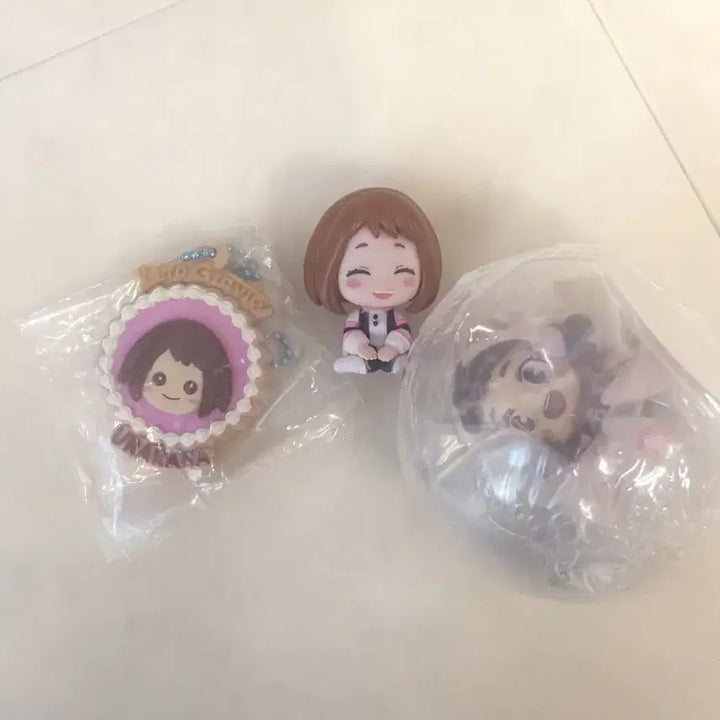 [BUNJANG] Ochakochako Ochaco Cookie Charm &amp; Onemutan Figure Bundle / 우라라카 쿠키참 오네무탄 가챠 일괄