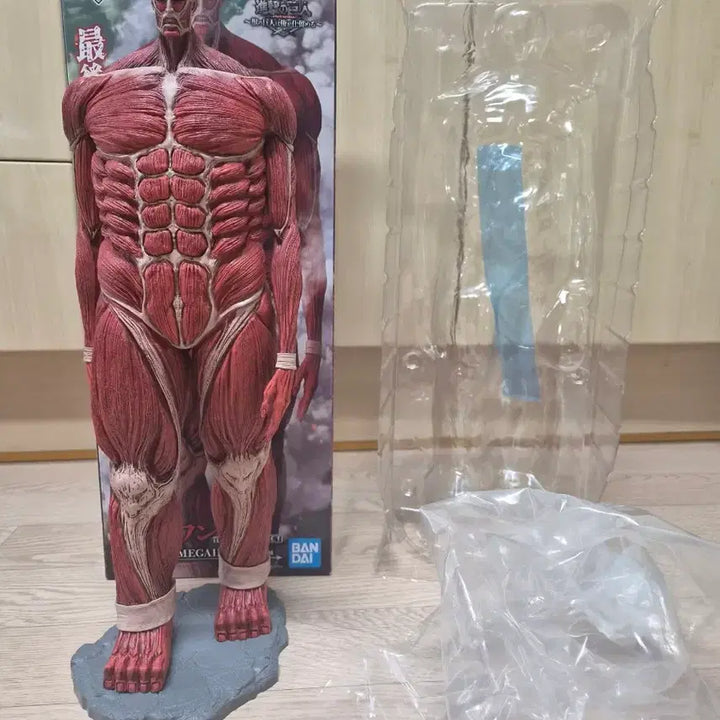 [BUNJANG] Attack on Titan Colossal Titan Last One Prize Ichiban Kuji Figure (Unsealed) / 개봉) 초대형 거인 라스트원 진격의 거인 쿠지 제일복권