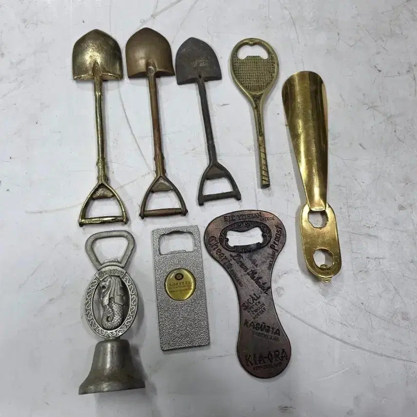 [BUNJANG] Set of 8 Unique Bottle Openers / 병따게/오프너