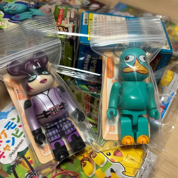 [BUNJANG] Bearbrick Set: Hit-Girl (Kick-Ass 2) + Perry (Phineas and Ferb) 100% / [베어브릭 2종 세트] 힛걸 (킥애스2) + 페리(피니와퍼브)