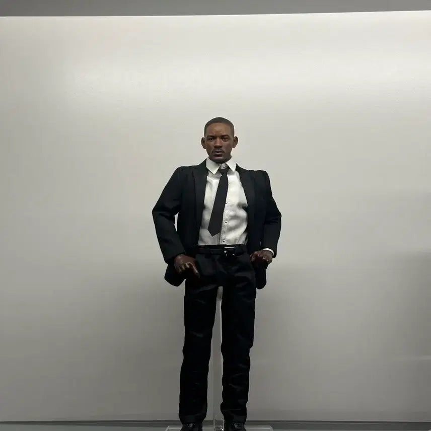 [BUNJANG] Men in Black Will Smith Custom 12-inch Figure / 맨인블랙 윌스미스 커스텀 판매 12인치, 핫토이 호환