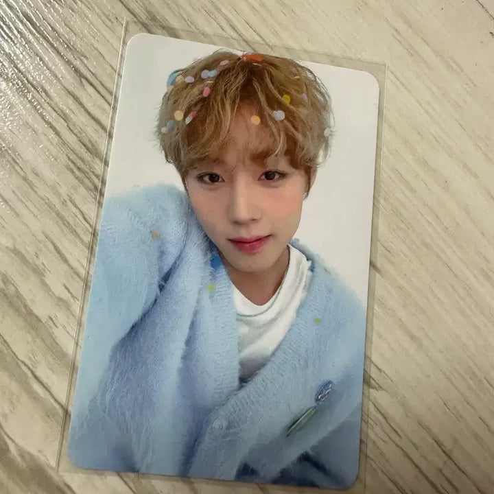 [BUNJANG] Park Jihoon Birthday MD Milk Glass Photocard / 박지훈 생일MD 밀크글라스 포카 판매합니다