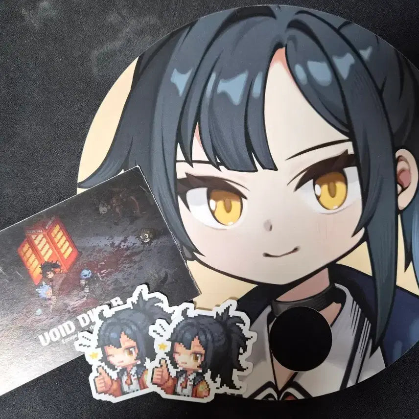 [BUNJANG] Void Diver: Escape from the Abyss Fan + 2 Stickers Set / 보이드 다이버 : Escape from the Abyss 부채 + 스티커 2장