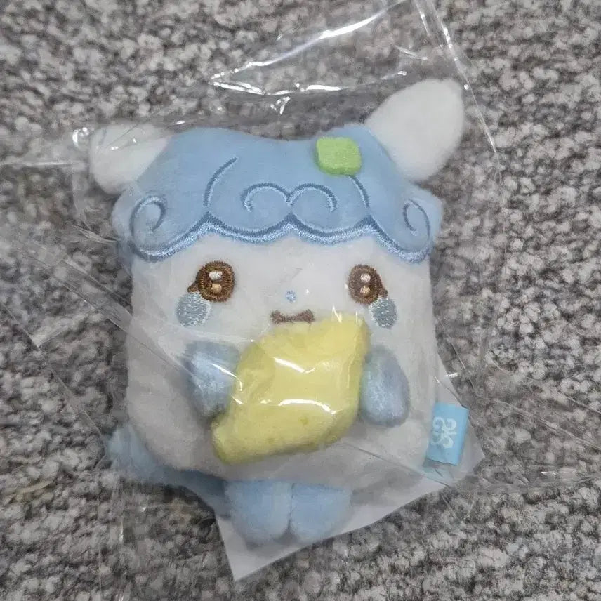 [BUNJANG] Hats to Hearts Bella Lemon Mini Doll Keychain / [미개봉 원가양도] 하츠투하츠 팔라벨라 레몬탱 인형 키링