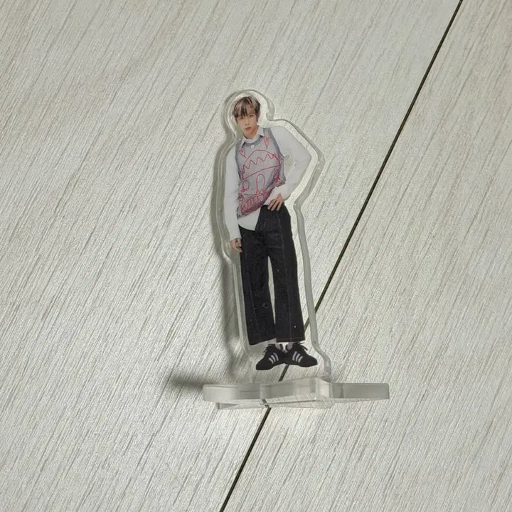 [BUNJANG] RIIZE Shotaro 2024 Hall Tour Capsule Toy Mini Standee / 라이즈 쇼타로 2024 홀투어 캡슐토이 미니등신대