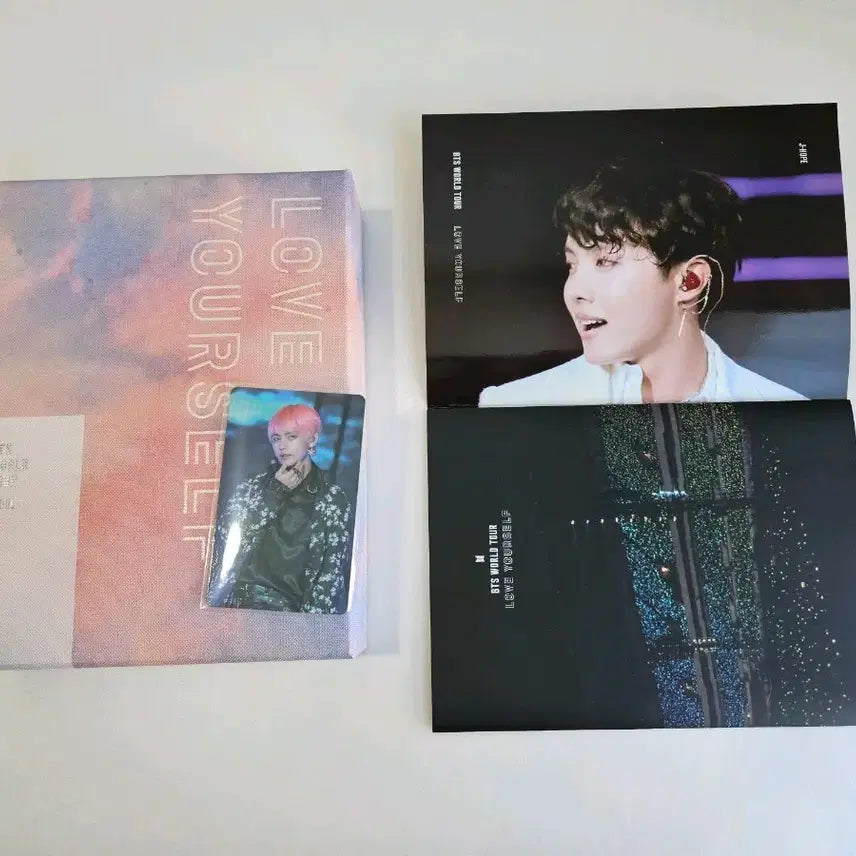 [BUNJANG] BTS Love Yourself Seoul DVD V Poster J-Hope / 럽셀콘 서울 dvd 태형 방탄 bts 디비디