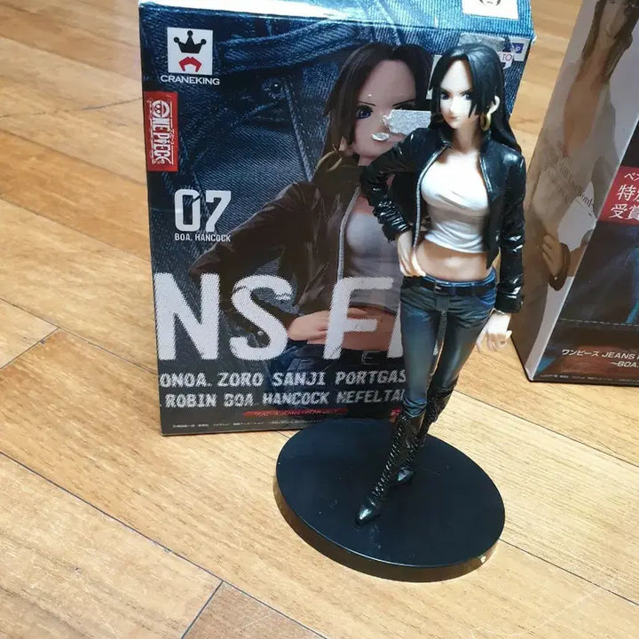 [BUNJANG] One Piece Boa Hancock Figure (Official) / 원피스 보아헨콕 피규어 정품